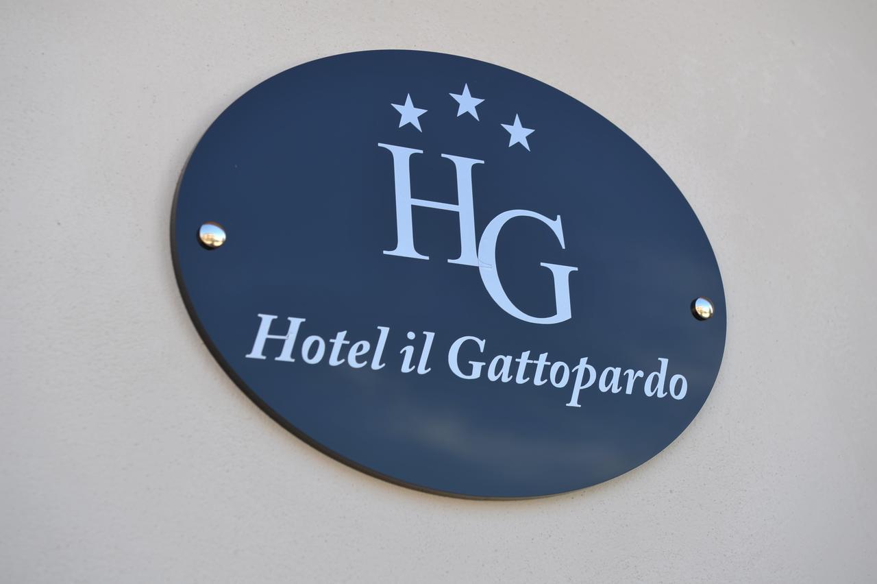 Albergo " Il Gattopardo" Di Esposito Carmela & C Sas Sant'Arcangelo  Exteriér fotografie